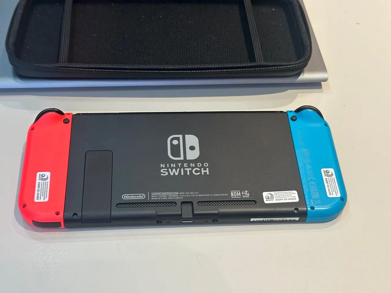 Nintendo Switch Console - POUQUÍSSIMO USADO