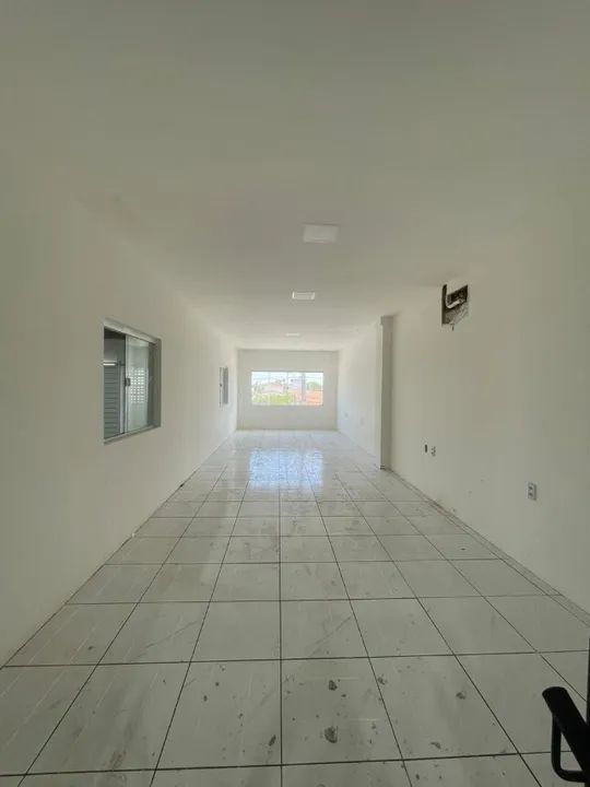 GALPÃO PARA ALUGAR 360M COM ESCRITÓRIO  A POUCOS METROS DA BR 230   - Foto 2