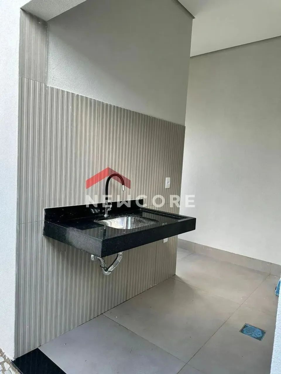 Casa de condomínio em Avenida Vereador Carlito Cordeiro - Jardim Botânico - Uberlândia/MG - Foto 4