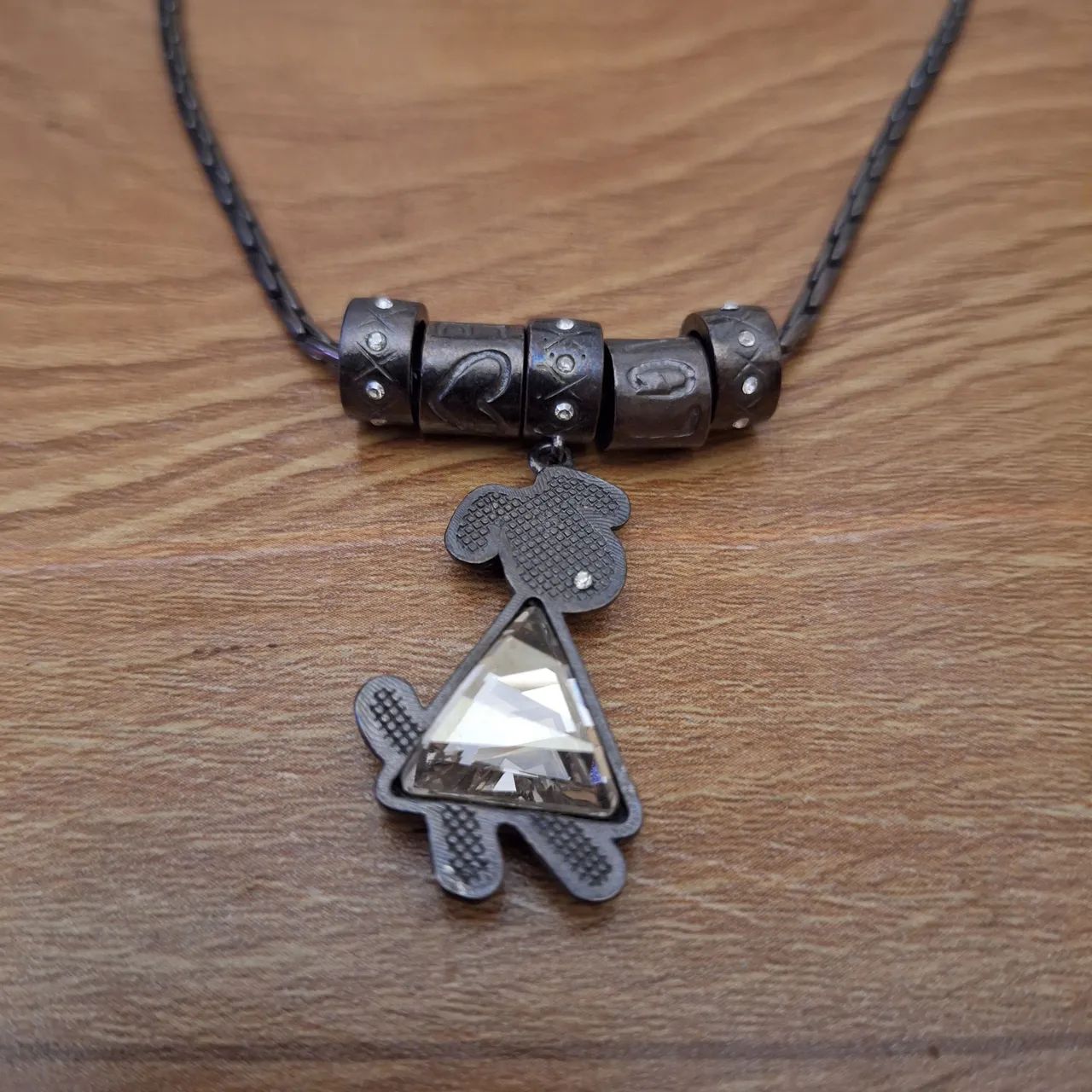 Colar cachorrinho com Cristais Swarovski. Novo! 