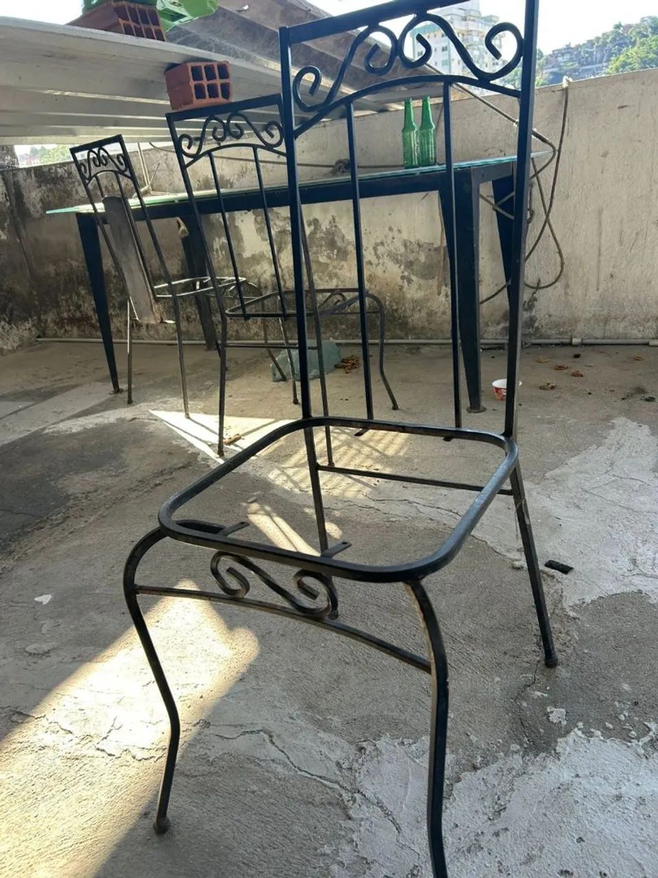 Conjunto de Cadeiras de Ferro - Foto 2