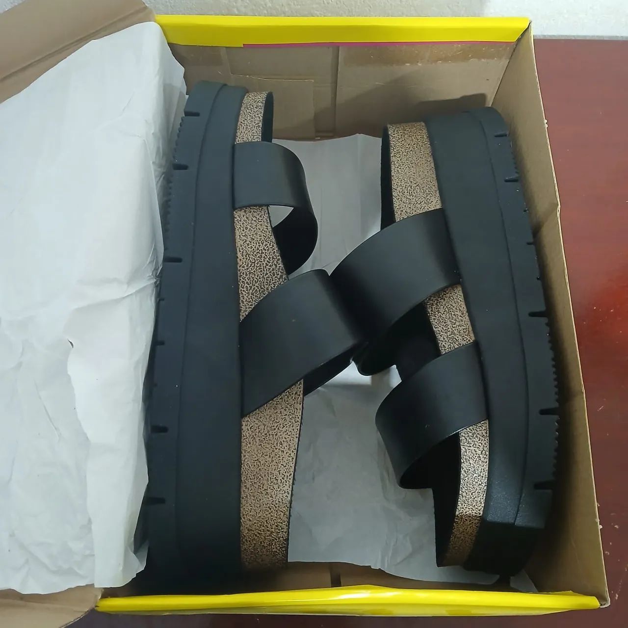 Sandália Moleca Plataforma Preta - Conforto e Estilo! - Foto 5