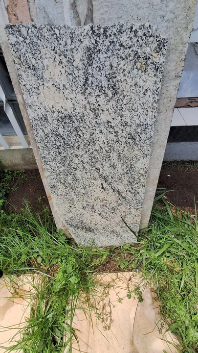 Pedra granito pra prateleira/bancada