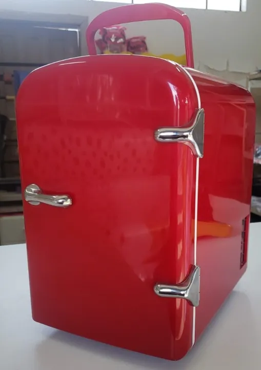 Mini Geladeira Retro
