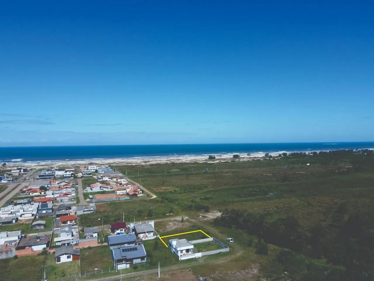 Terreno Lago e Mar na Praia Azul - Foto 2