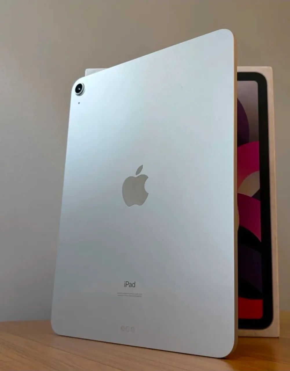 Ipad Air 4 (Geração) 64gb - Tablets e E-Readers - Laranjeiras