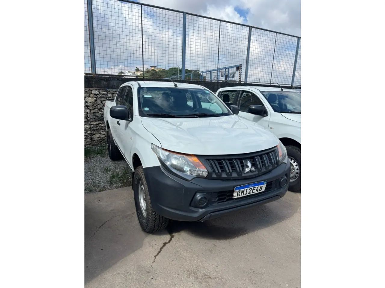 Mitsubishi L200 triton 2021 2.4 16v turbo diesel outdoor glx cd 4x4 manual - Foto 2