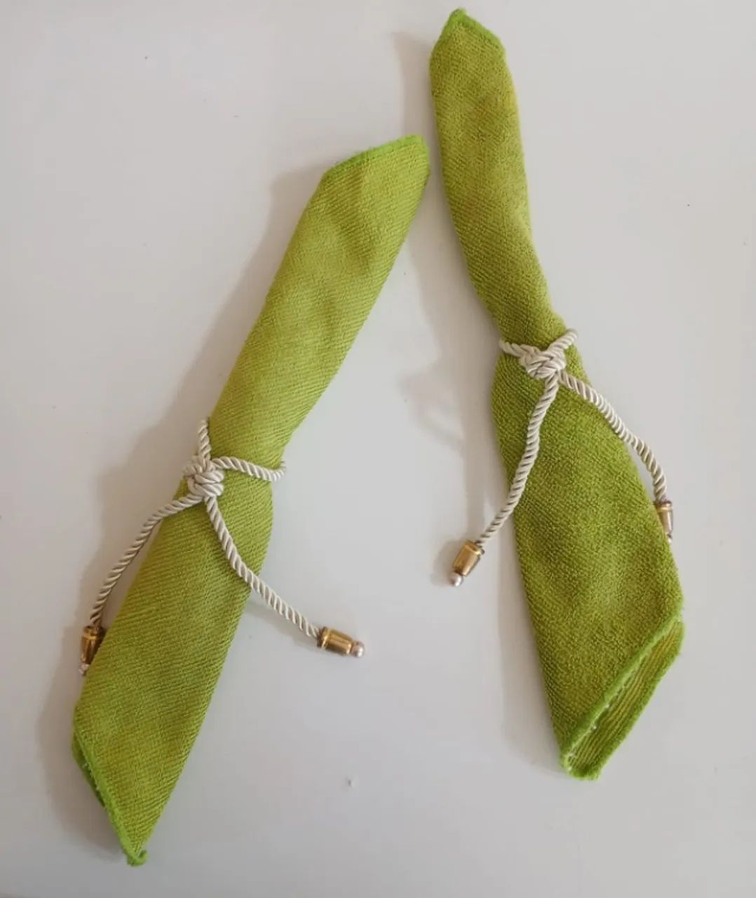 30 unid Cordão Bege Mesa Posta Porta Guardanapo Nó Prendedor Torçal Simples corda Sousplat