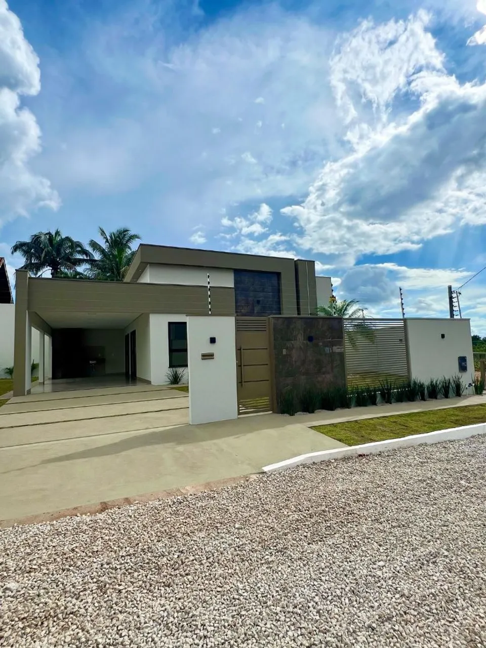 Vende-se belíssima casa a venda em Chapada dos Guimarães MT