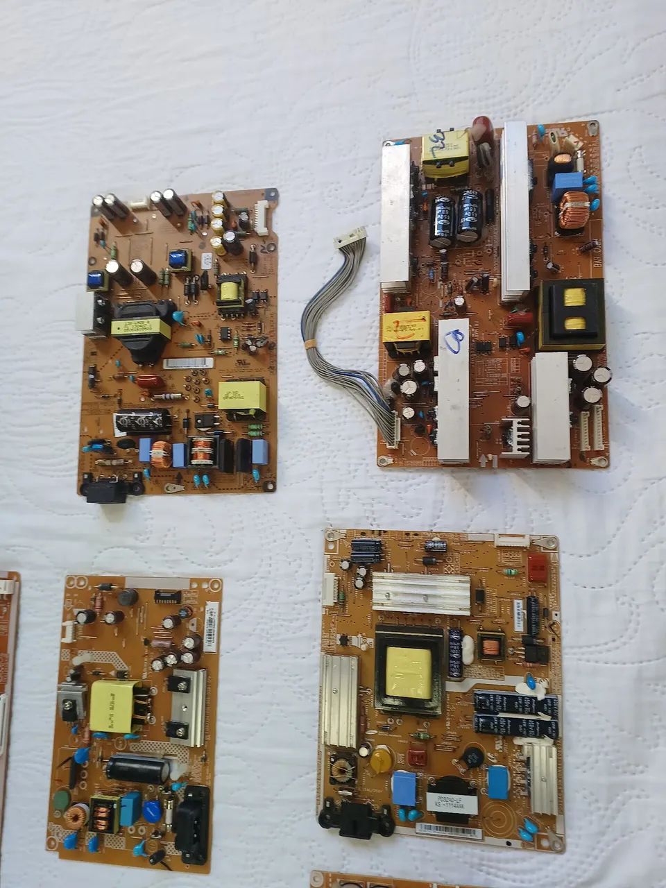 Lote Placas Fontes TVs ( 17 Peças) - Foto 6