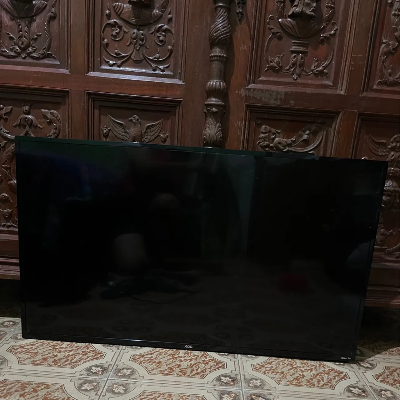 TV AOC