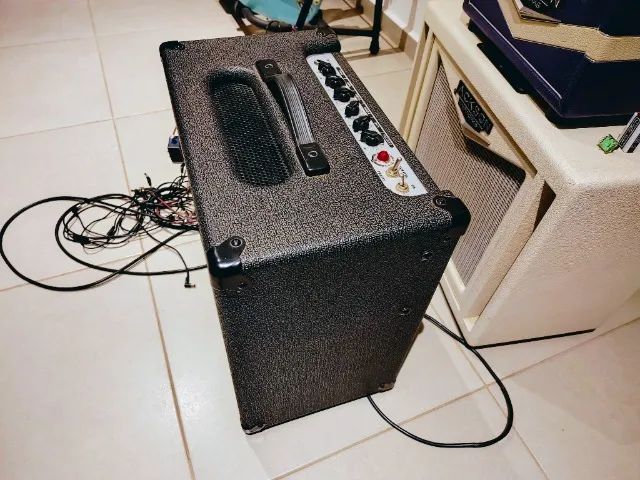Amplificador Crate Blackheart 15w Valvulado - Foto 4