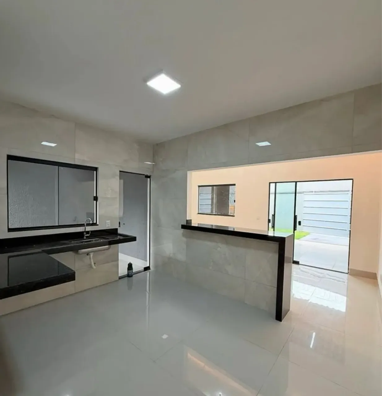LM - CASA NO EUSTÁQUIO GOMES