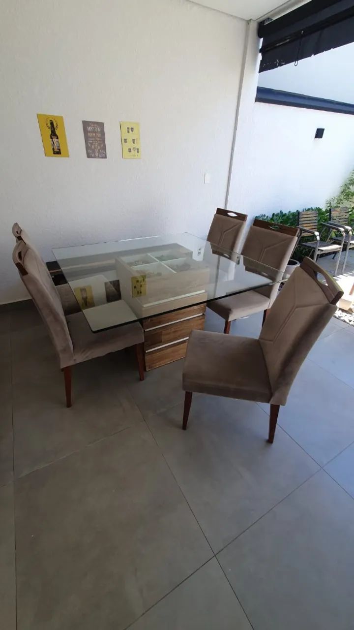 Mesa de jantar vidro 1,35x1,35 