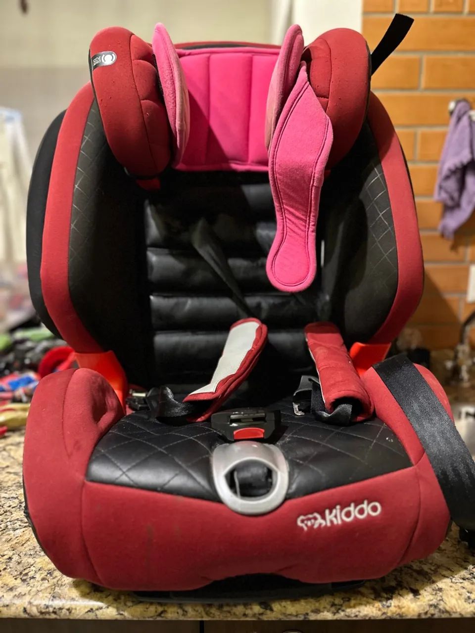 Cadeirinha Kiddo para Crianças