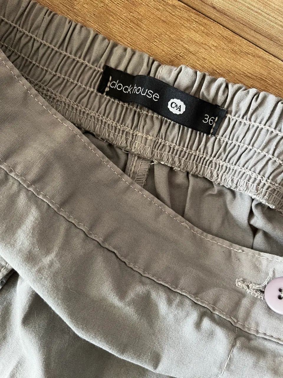 Short saia C&A cinza  - 36 - Foto 4