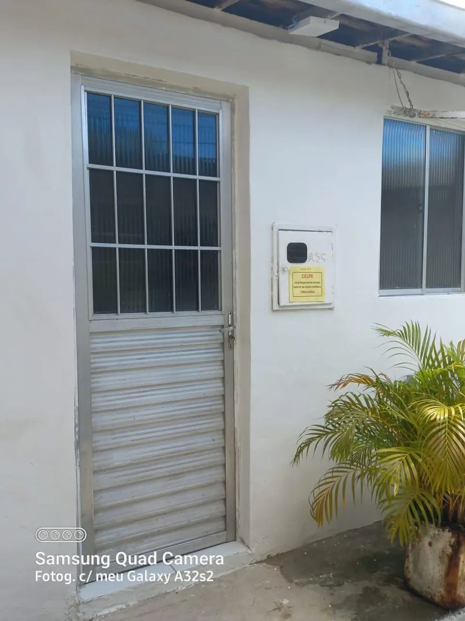 ALUGO CASA 1 QUARTO EM VILA