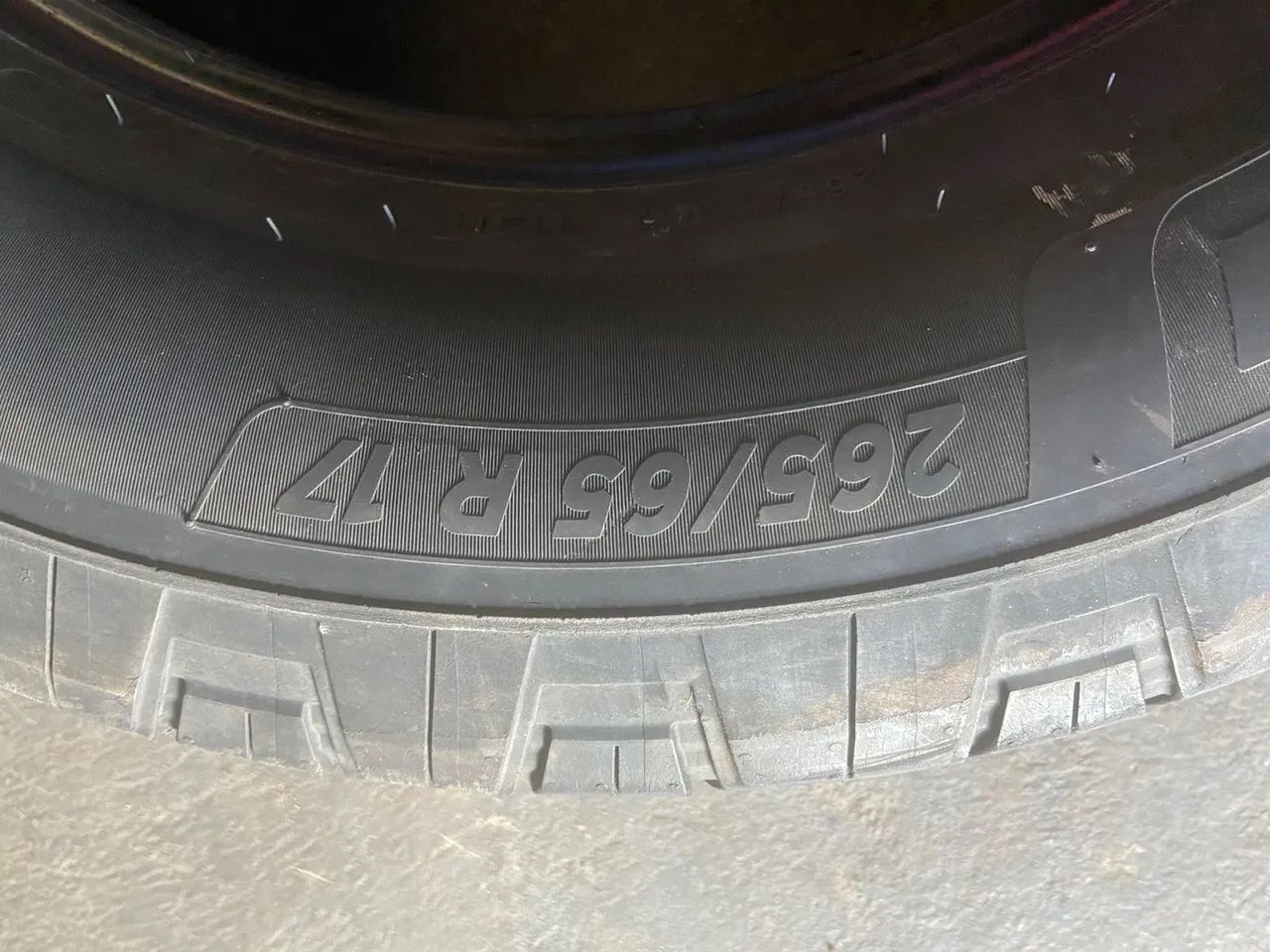 Pneu 265 65 17 - Foto 3