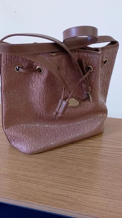 Bolsa de Ombro Marrom em Couro