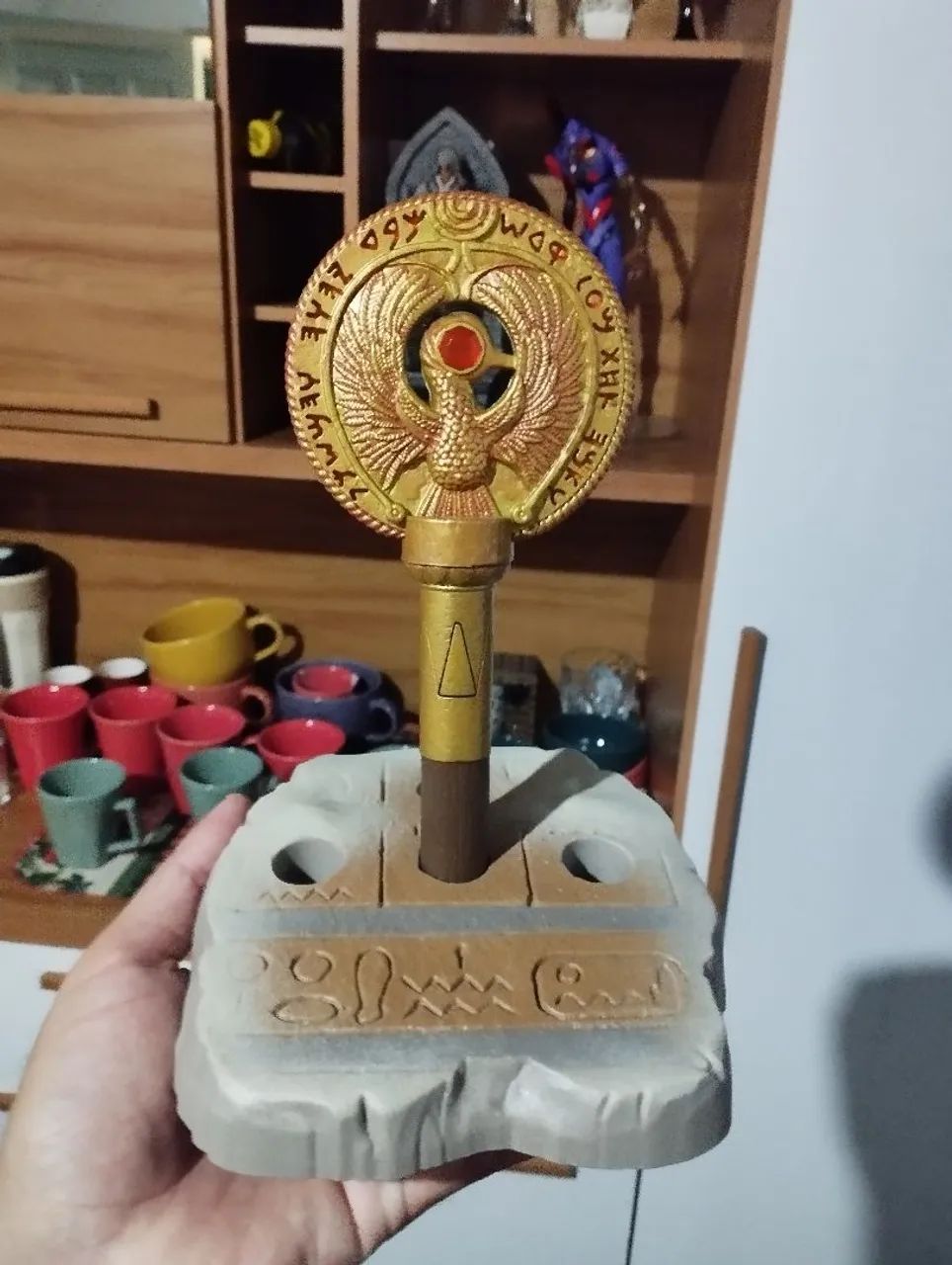Negóciavel Bastão de ra indiana jones hasbro - Foto 5