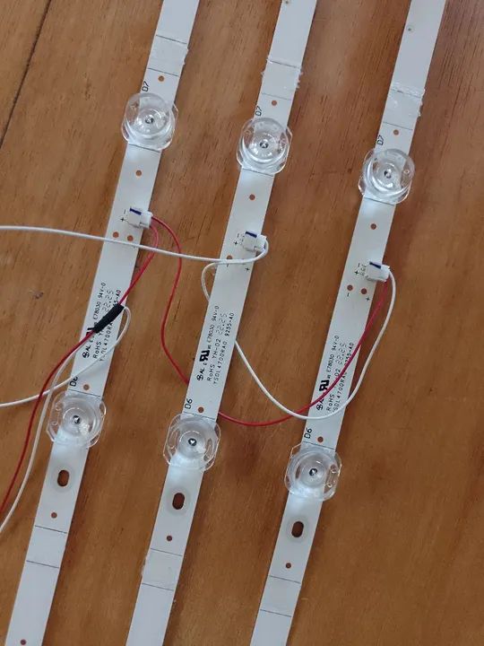 TV 43 polegadas Aiwa para retirada de peças  - Foto 6