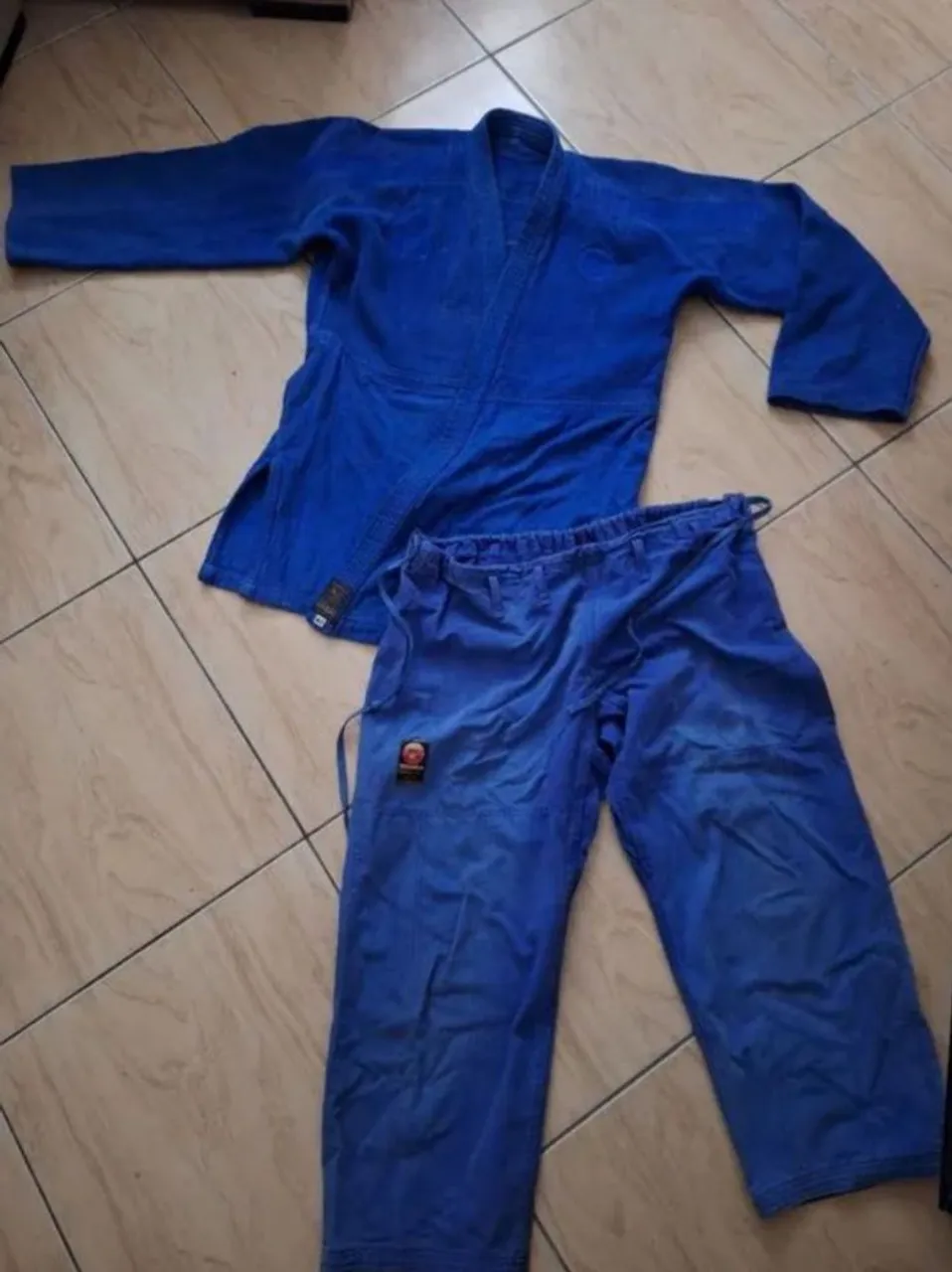 Kimono de Judô Azul - Perfeito para Treino!