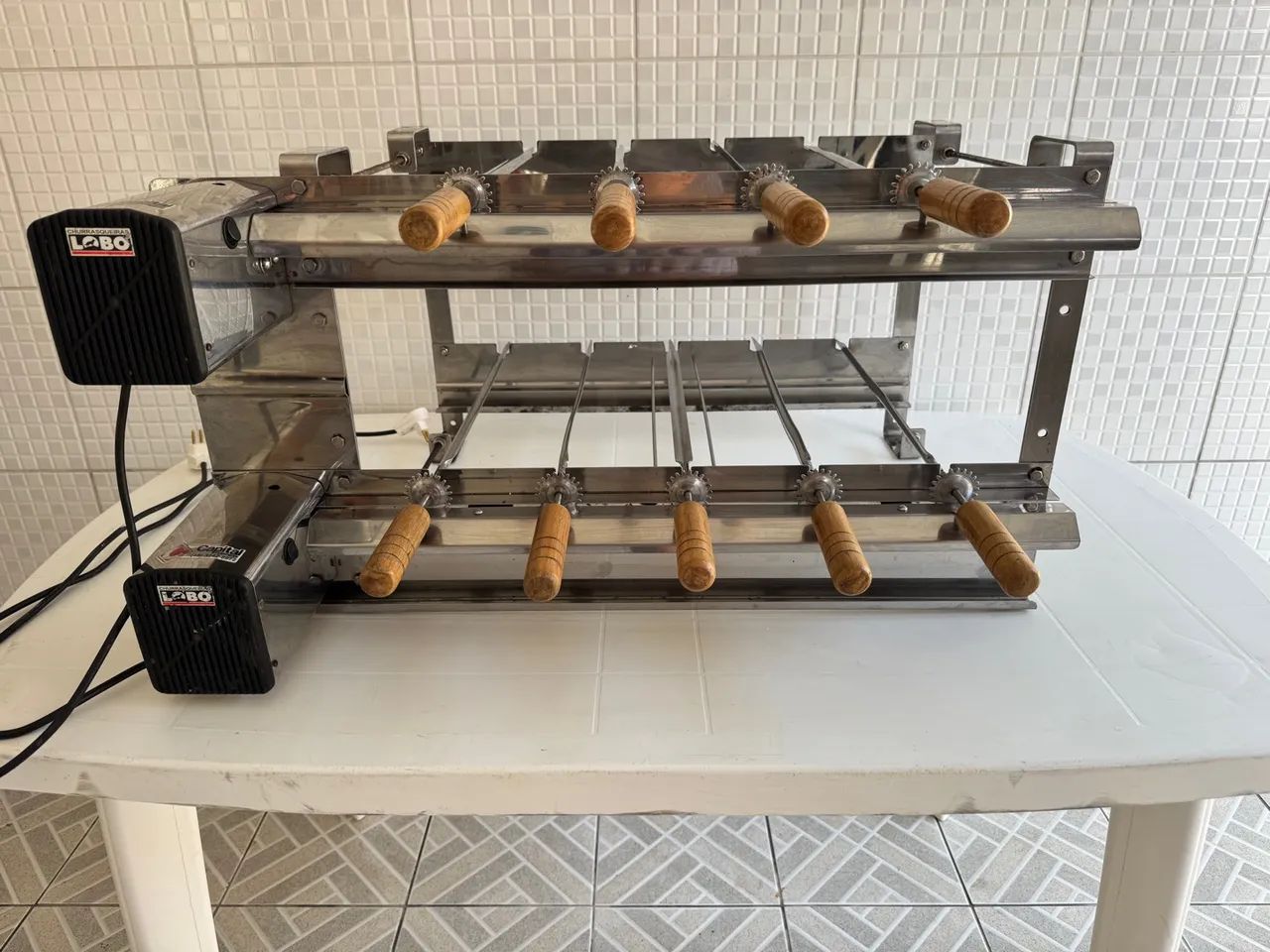 Churrasqueira inox rotativa 2 motores - Foto 2