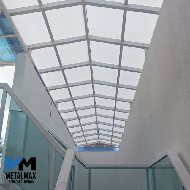 Coberta em Policarbonato - Foto 2