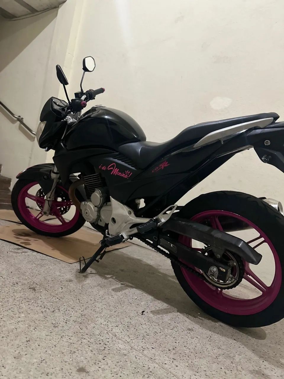 Vendo cb300 ano 2010 modelo 2011  - Foto 3
