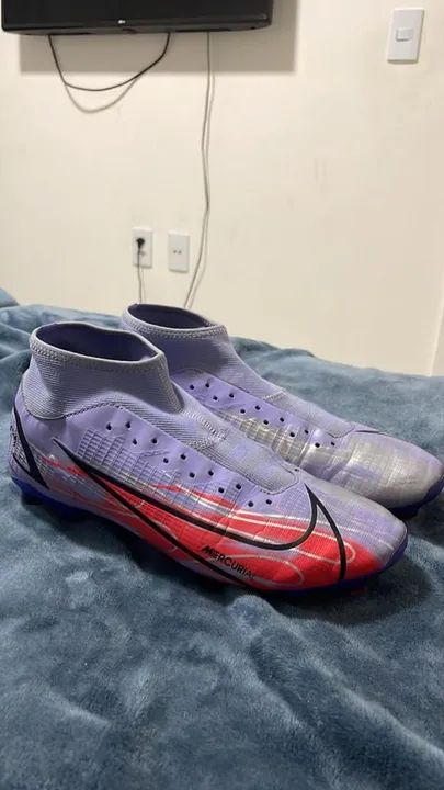 Chuteiras Nike Mercurial - Tamanho 42