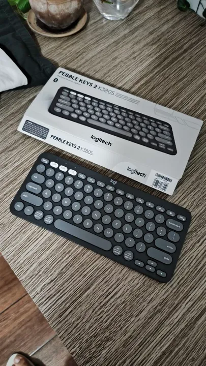 Teclado Bluetooth Logitech K380s Novo com Caixa Original