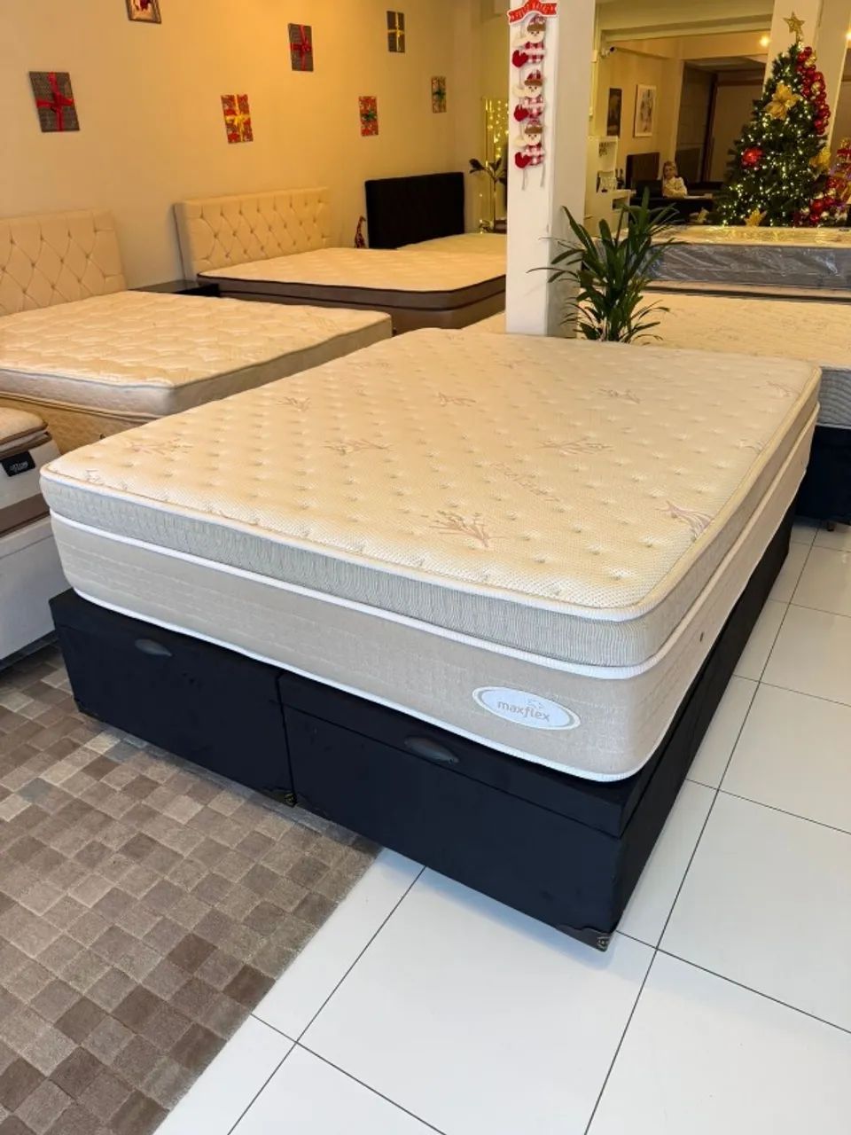 Cama box QUEEN BAÚ COM COLCHÃO MAXFLEX  - Foto 4
