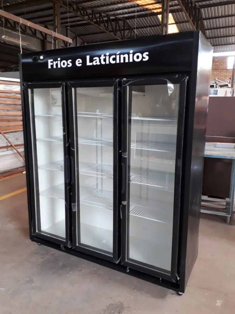 Auto Serviço 3 Portas