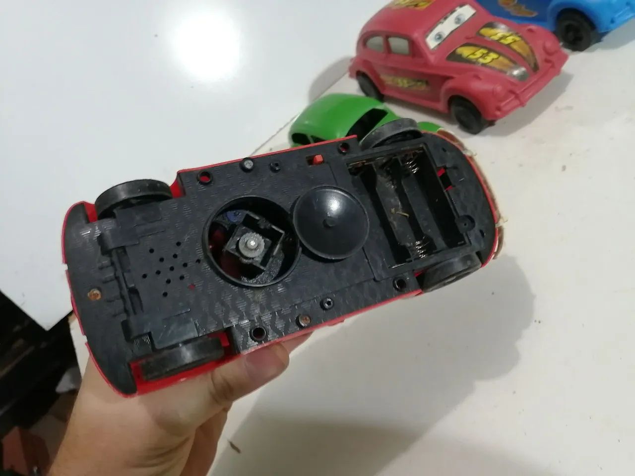 Lote 4 carrinhos Fusca de brinquedo  - Foto 2