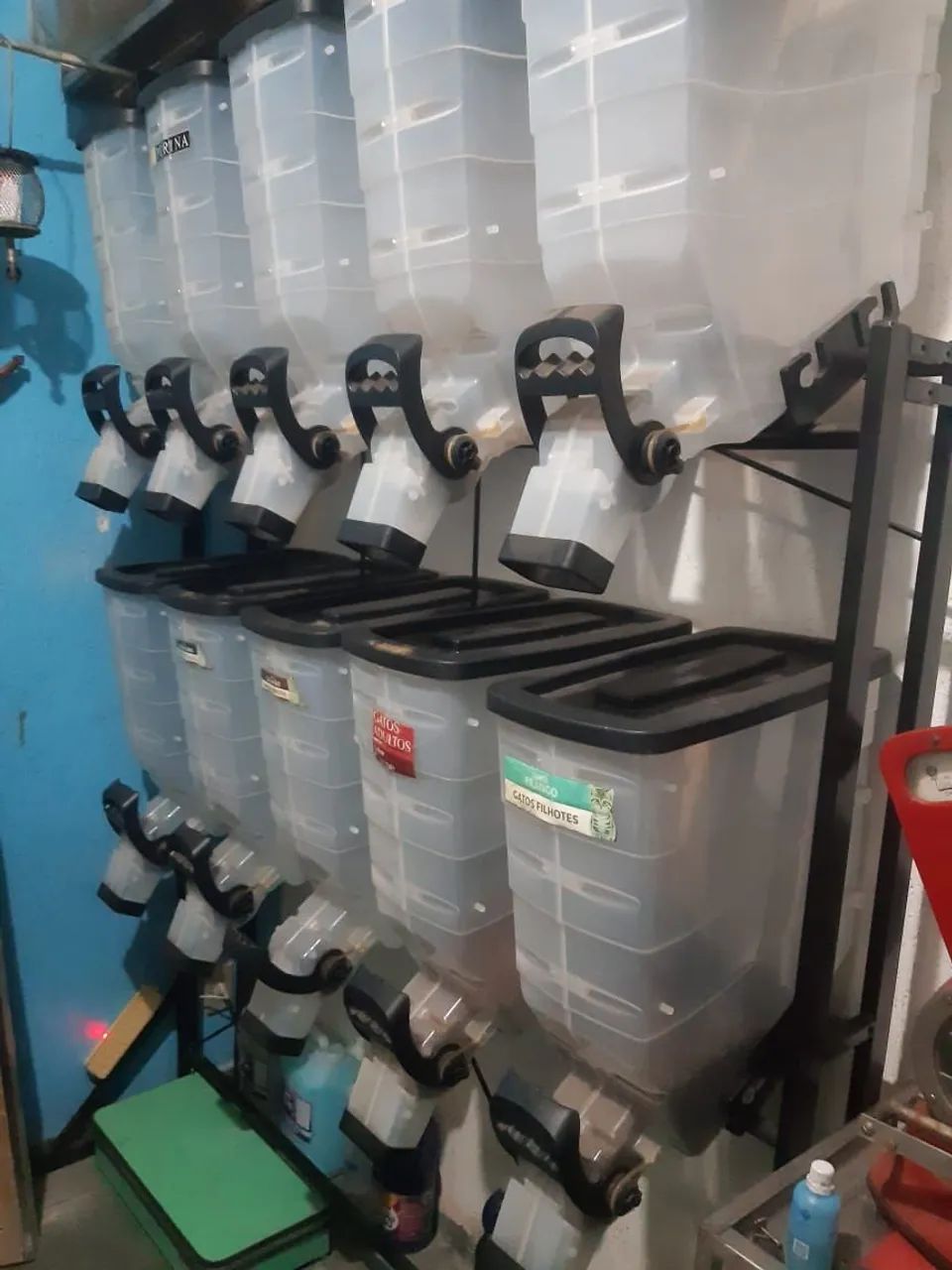Dispenser de ração 