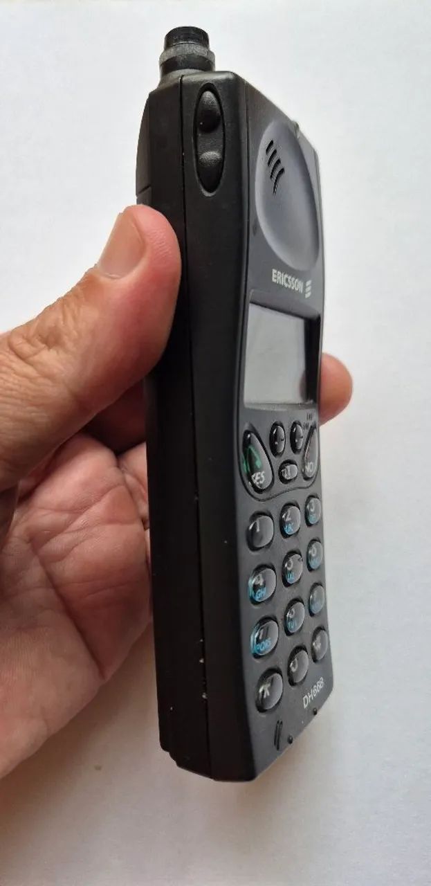 Celular Ericsson DH 668  - Foto 2