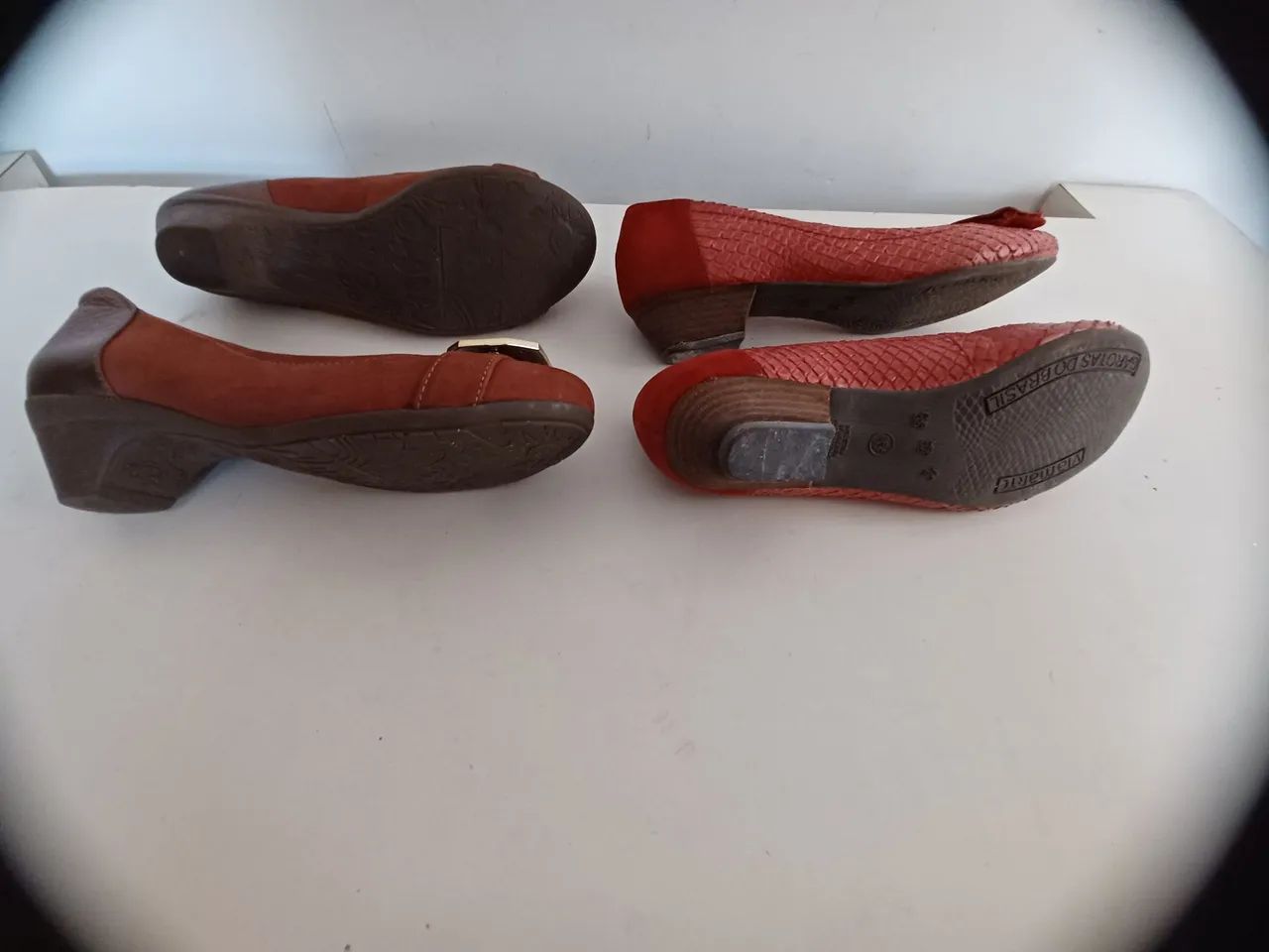 2 PARES SEMINOVOS POR 20 REAIS DESAPEGO FEMININO - Foto 3