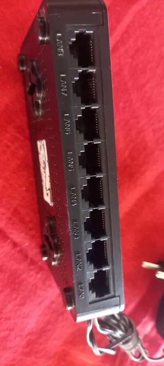 Switch Intelbras SF 800 VLAN 8 Portas Fast Ethernet - Foto 3