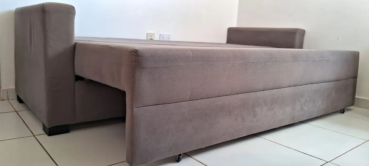 Sofá Cama 3 Lugares - Conforto e praticidade! - Foto 3