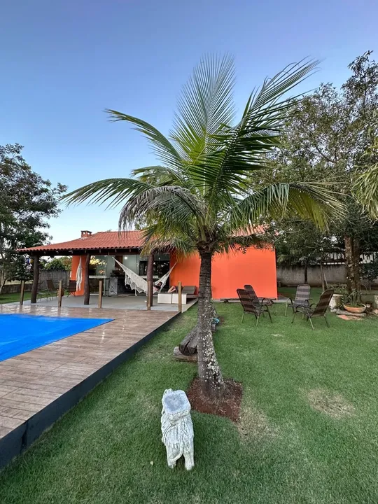 Casa mobiliada em Lote de 2400m2