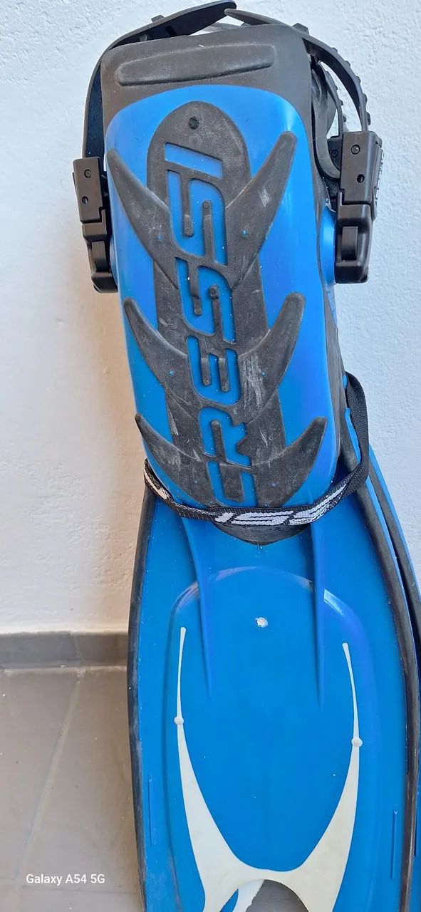 Nadadeira Cressi Frog Plus - Foto 2