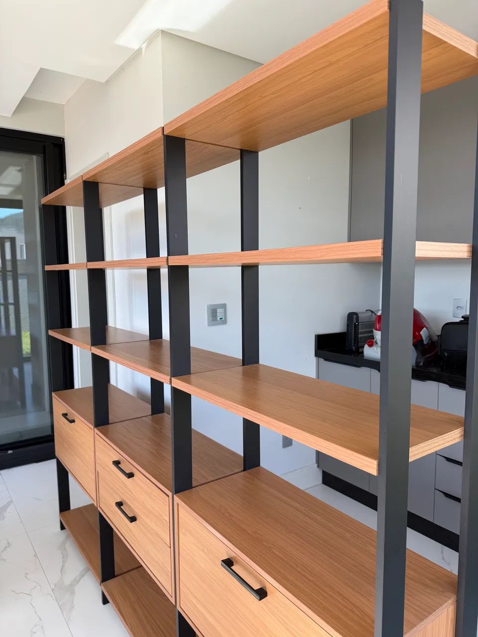 Vendo estante 64374838774659121