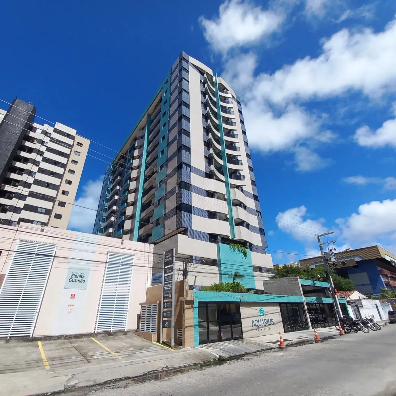 Quarto Sala, 45m², novo , excelente área de lazer em Ponta Verde - Maceió - AL