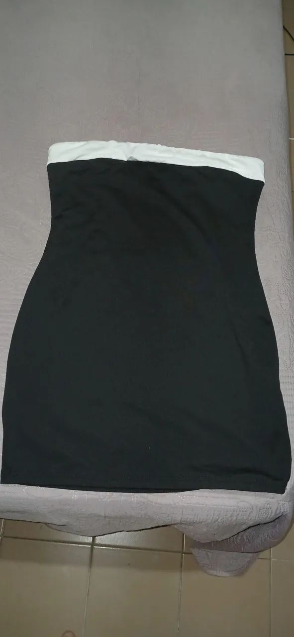 Vestido tubinho preto