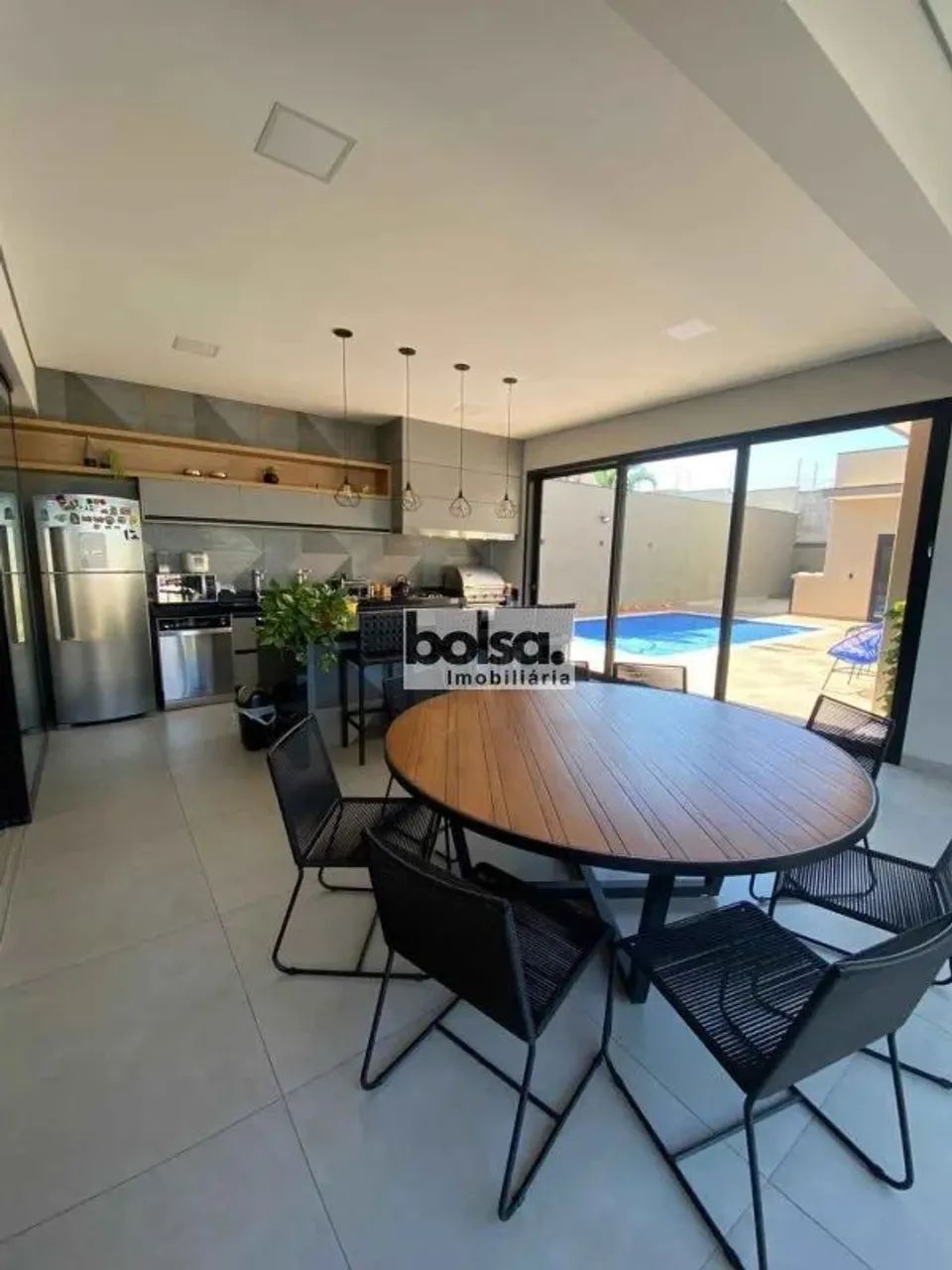 CASA MARAVILHOSA DISPONÍVEL PARA LOCAÇÃO NO CONDOMINÍO VILLA DUMONT ! !