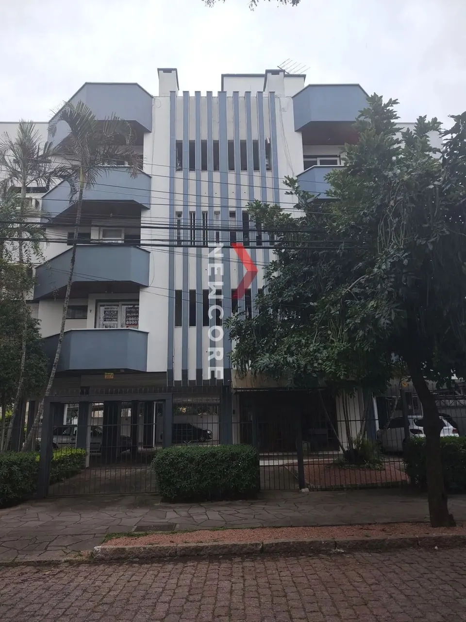 Apartamento em Rua Chile - Jardim Botânico - Porto Alegre/RS