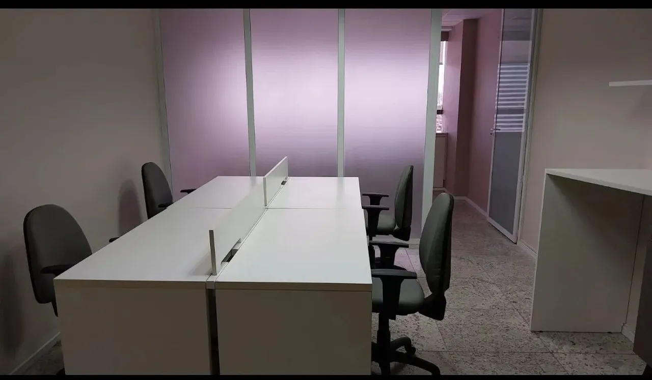 Sala comercial para alugar no Empresarial Rio Mar.