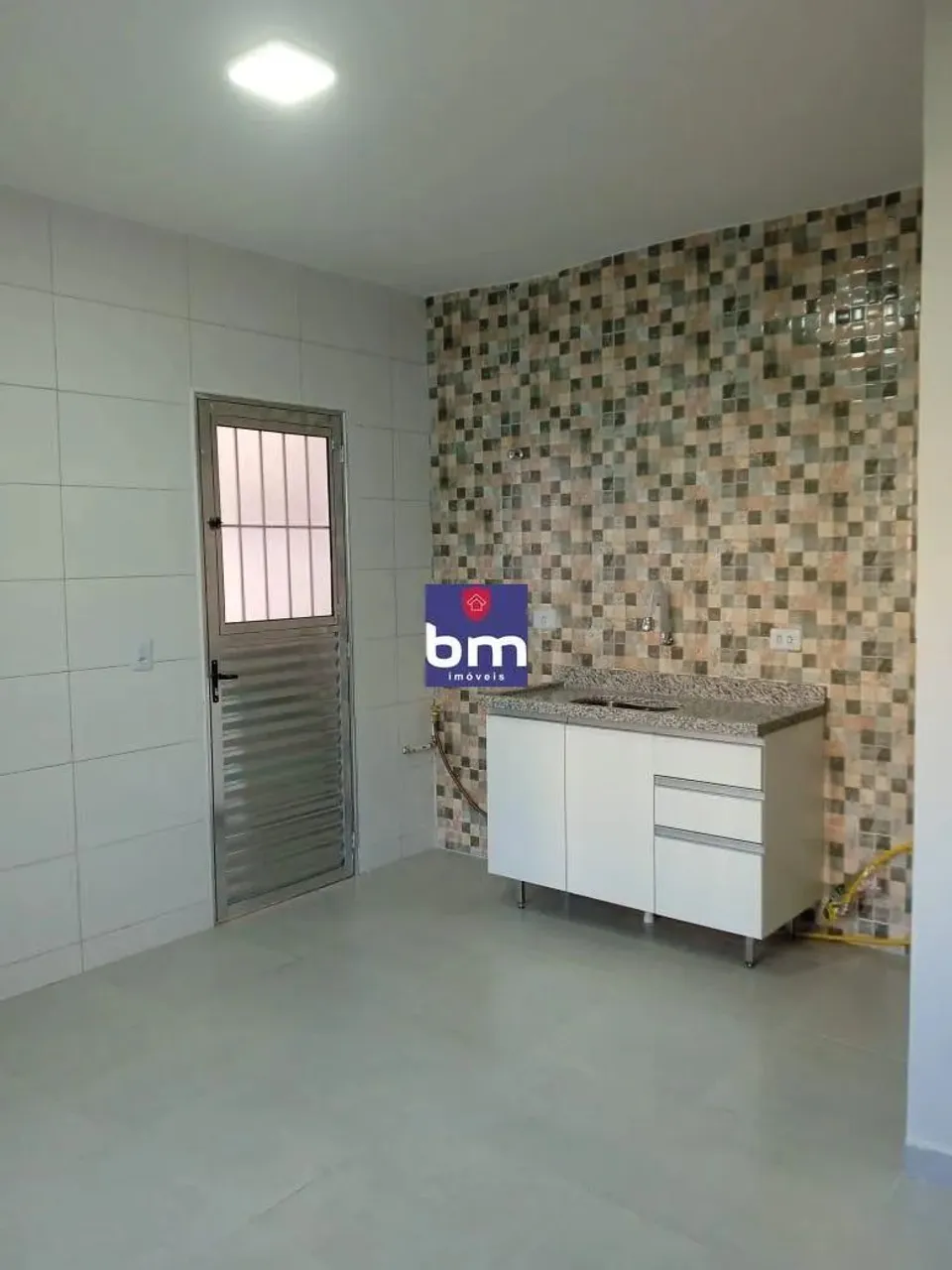 Apartamento para alugar em São Paulo, Parque Reboucas, com 1 quarto, com 30 m²
