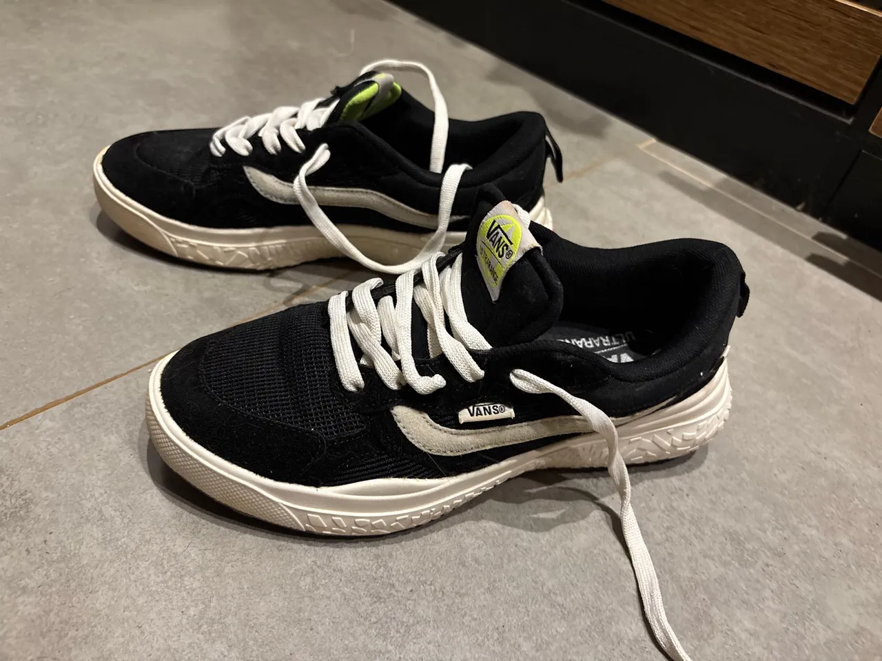 Tênis Vans Ultrarange Neo VR3