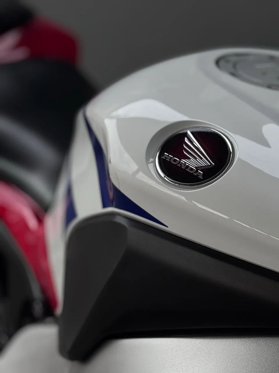 Honda 1000 RR Fire Blade 2013 - 1447693523 | OLX